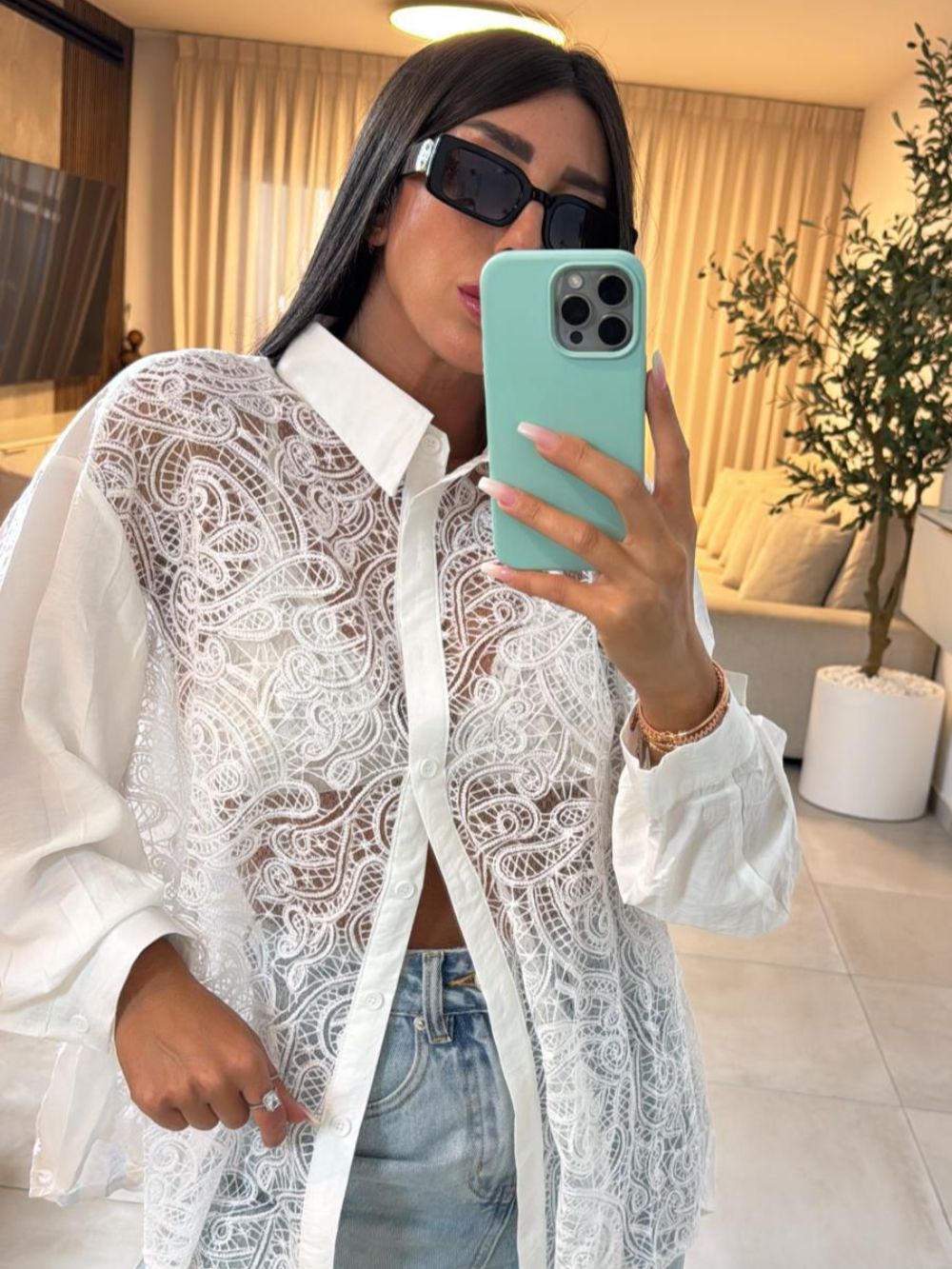 חולת תחרה לבנה חולצת תחרה לבנה – תמונה 1