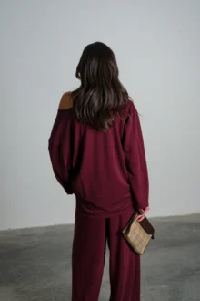 ⁦חליפת טימי⁩ – תמונה ⁦4⁩