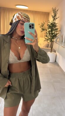 ⁦חליפת פשתן שורט⁩ – תמונה ⁦4⁩