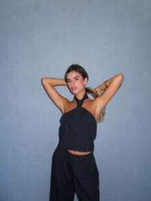 ⁦חליפת טו מאץ⁩ – תמונה ⁦4⁩