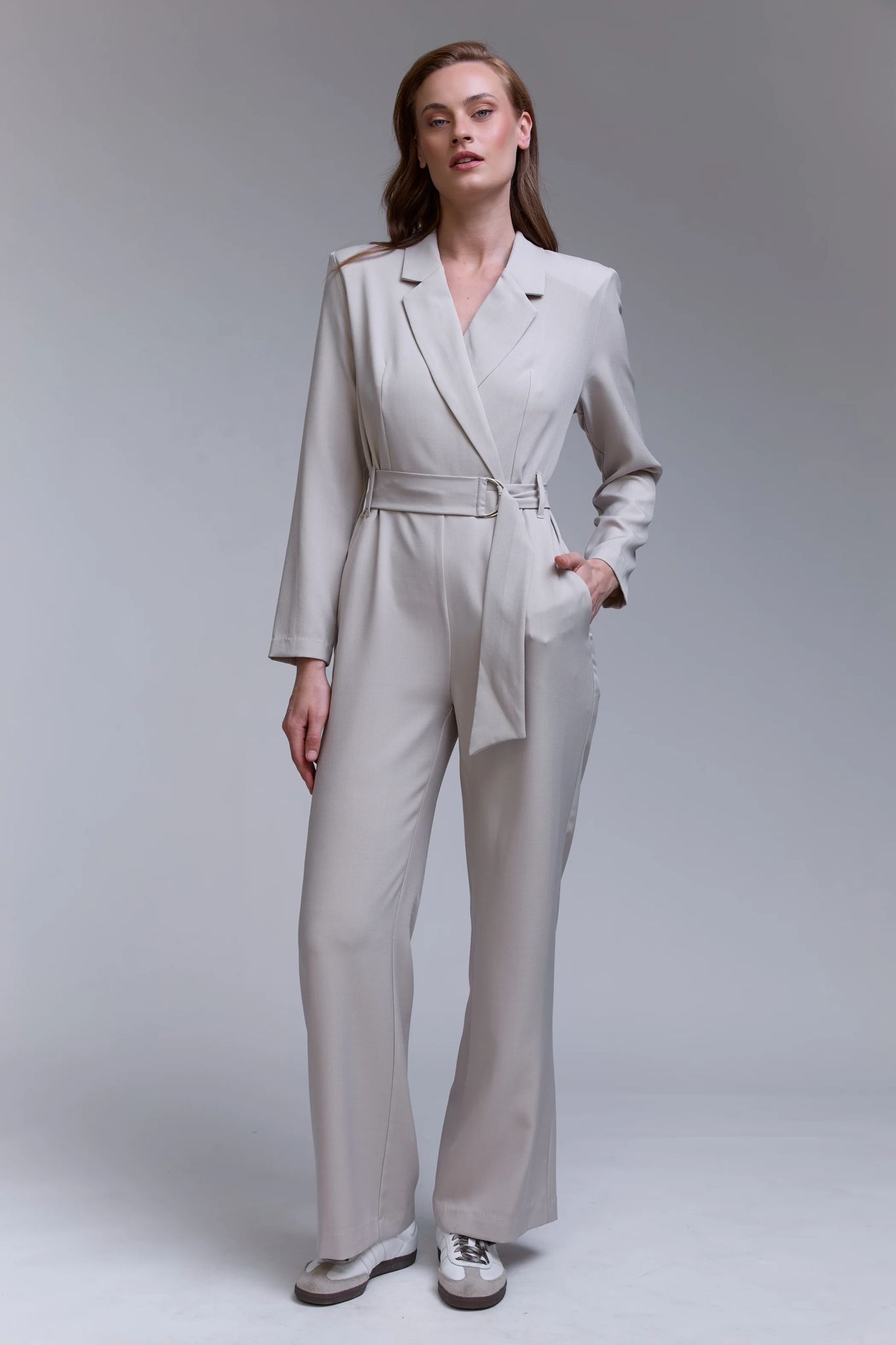 WhatsApp Image 2025-11-05 at 13.50.26 אוברול מחוייט שון – תמונה 1