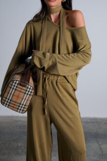 ⁦חליפת טימי⁩ – תמונה ⁦8⁩