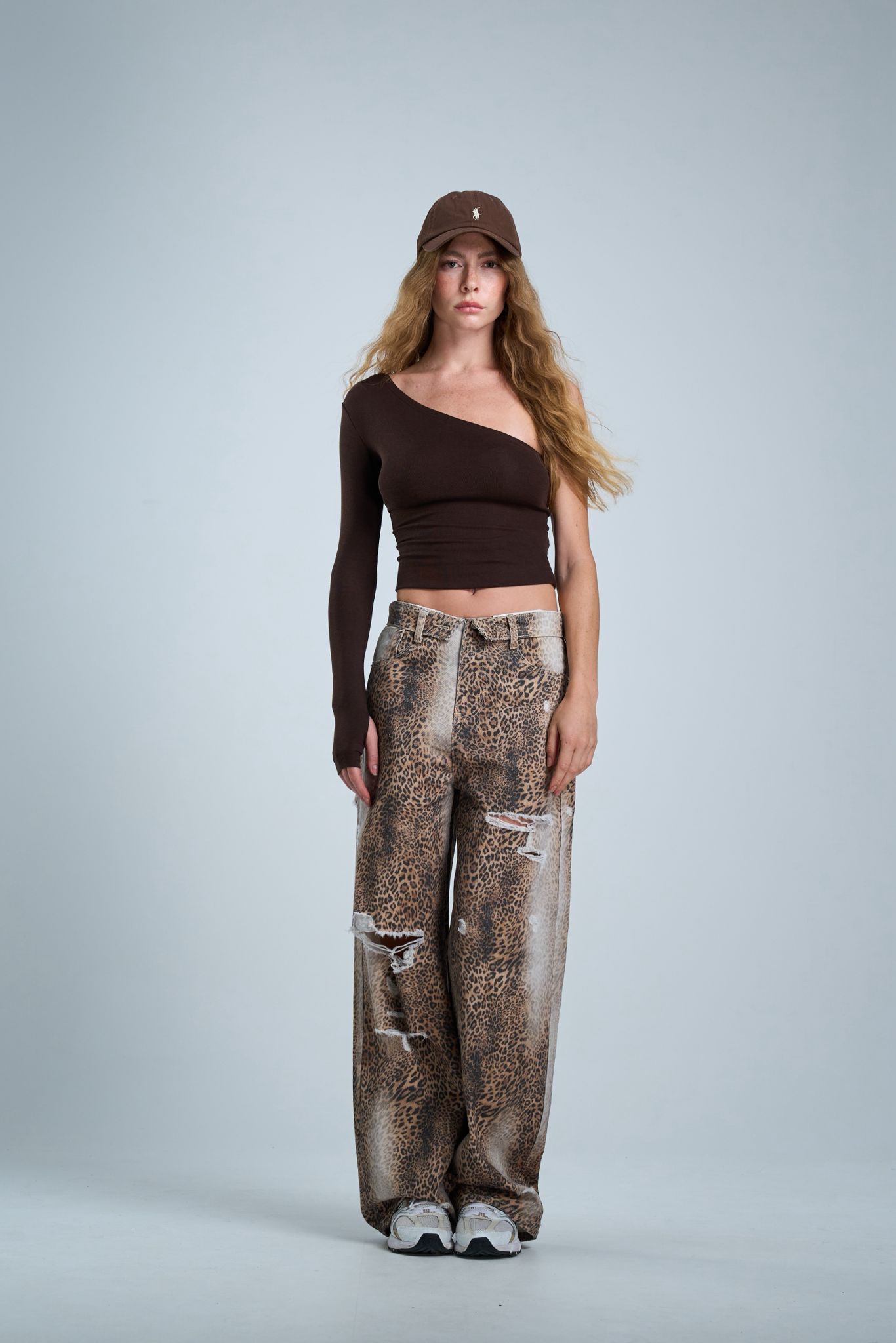 WhatsApp Image 2025-11-24 at 11.51.32 (2) מכנס ג'ינס בנו – תמונה 1