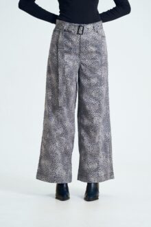 ⁦מכנס איימי⁩ – תמונה ⁦2⁩