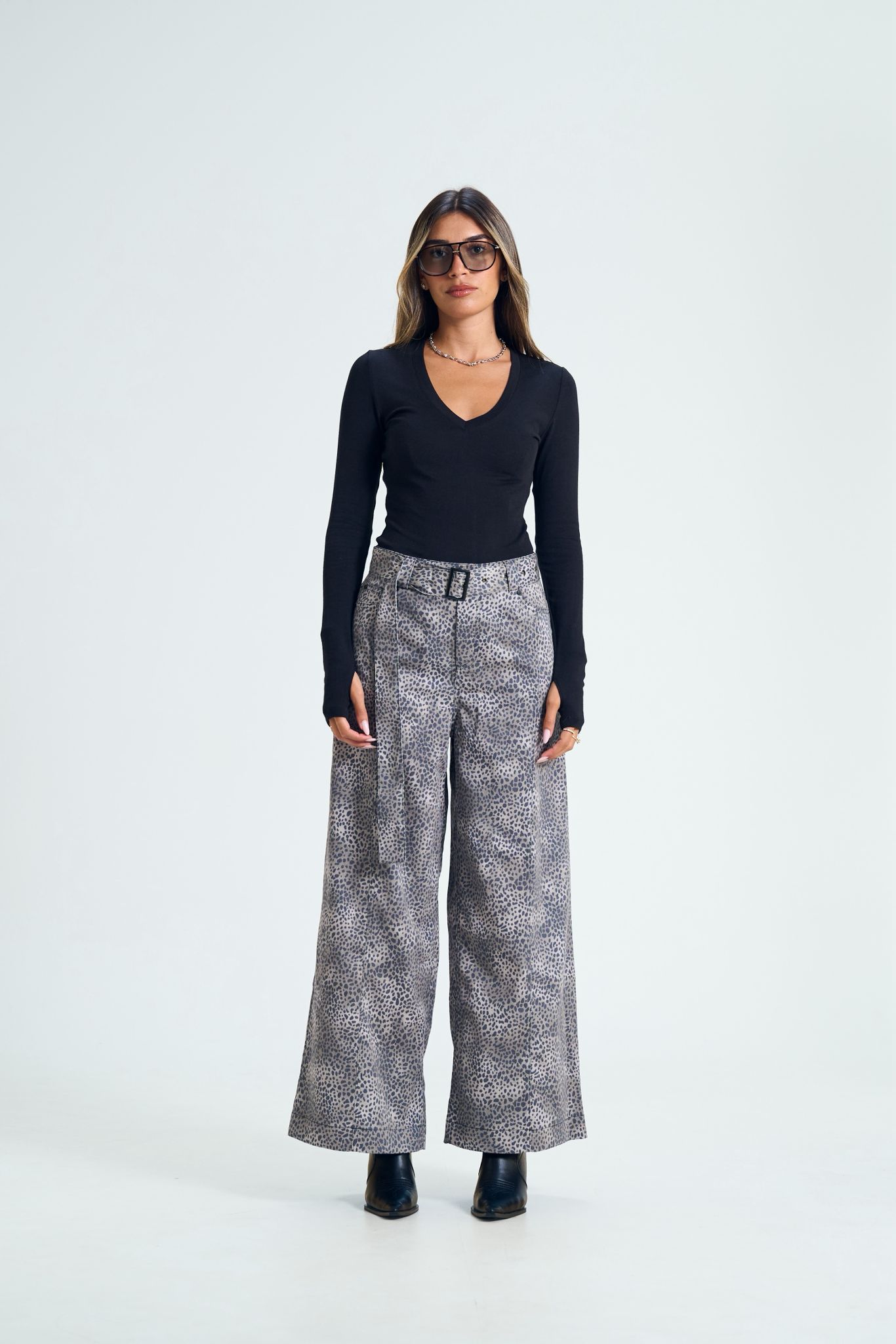 WhatsApp Image 2025-11-24 at 11.51.35 מכנס איימי – תמונה 1