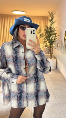 ⁦חולצת משבצות ור⁩ – תמונה ⁦4⁩