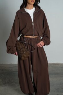 חליפת ריטרי