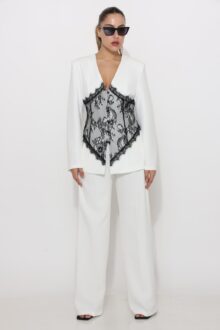 ג'קט שילוב תחרה במותן