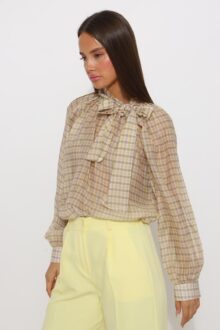 ⁦חולצת שיפון משבצות⁩ – תמונה ⁦2⁩