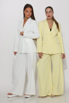 חליפת 6 כפתורים