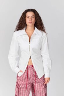 חולצה צווארון